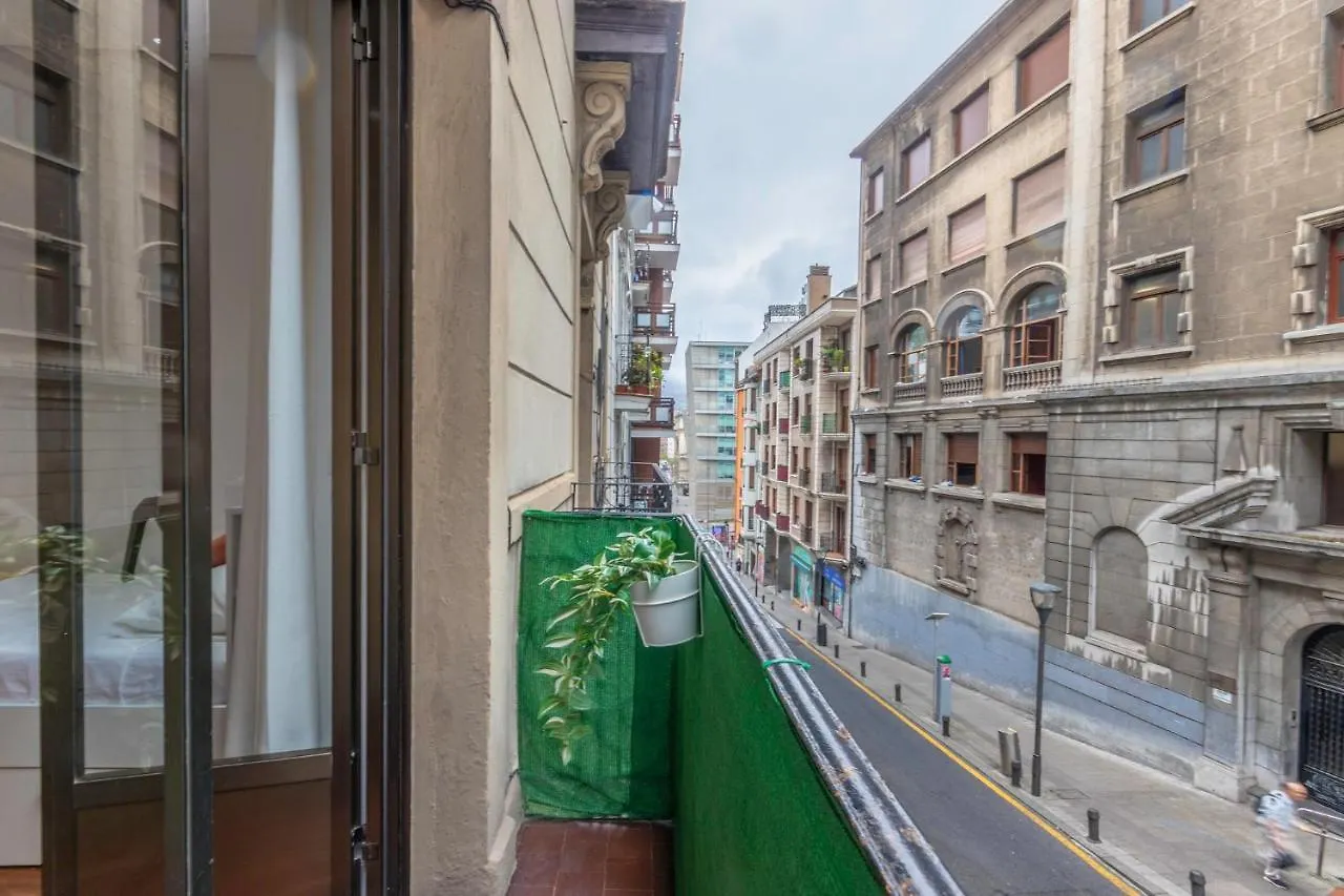 Apartmán Inar Centrico Apartamento Junto Ayuntamiento & Ria Bilbao