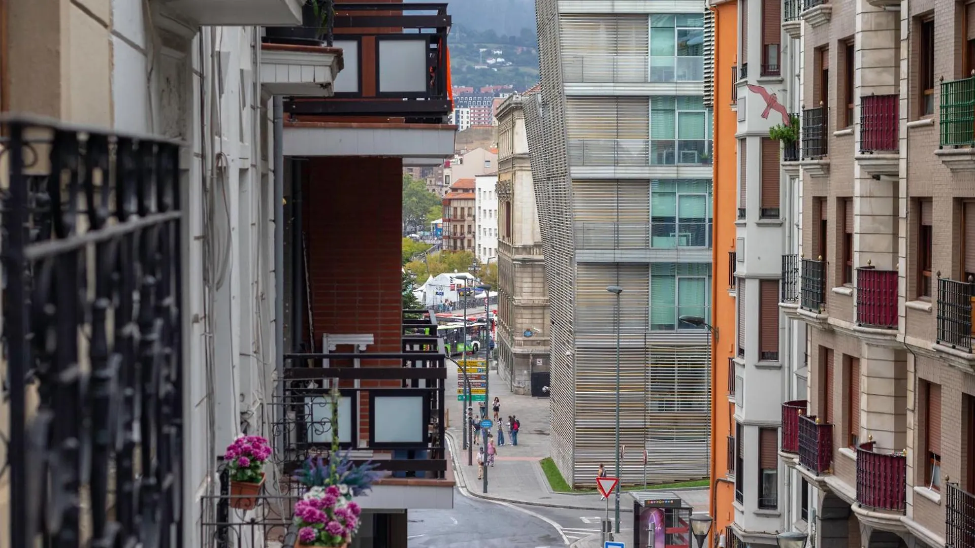 Apartmán Inar Centrico Apartamento Junto Ayuntamiento & Ria Bilbao